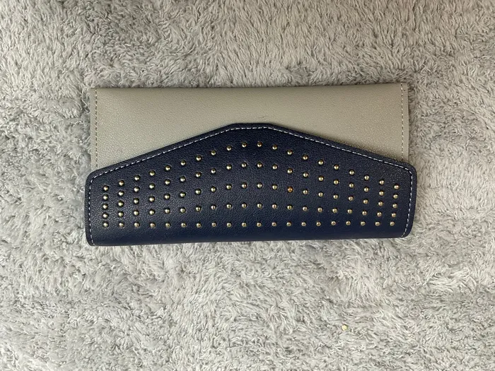 Up4Drea Blue stud wallet Vibrators