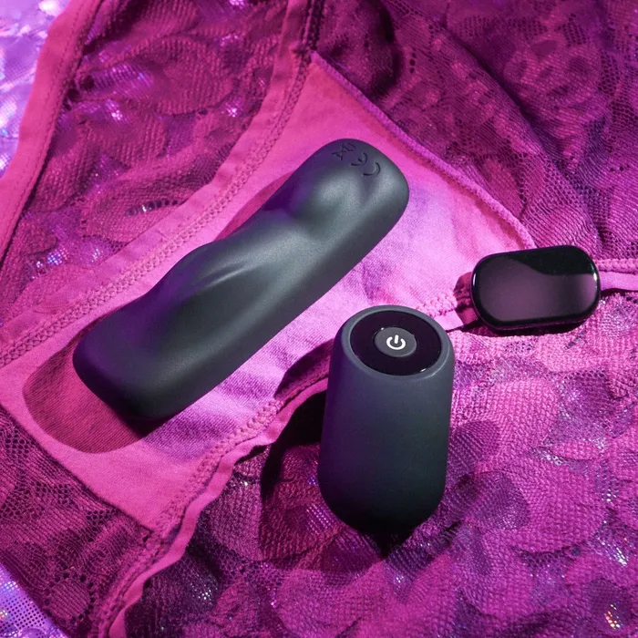 Vibrators Gender X Gender X Our Undie Vibrator