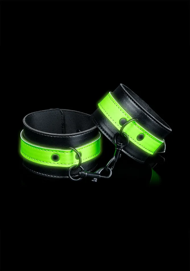 Shots America Dildos Ankle Cuffs Glow In The Dark