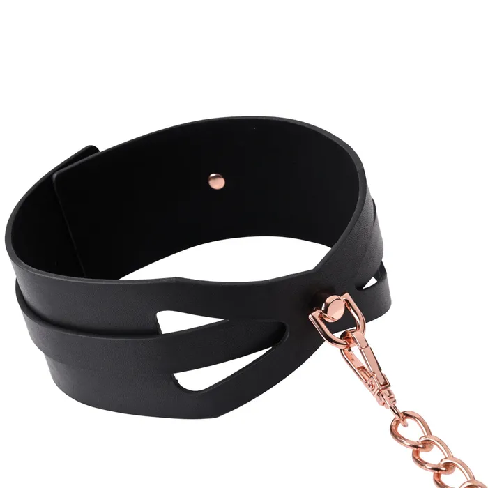 Couples Sportsheets Sex Mischief Brat Collar and Leash
