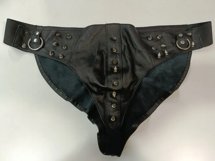 HonourSkintwocom Restraints Clearance Spiked Leather Briefs