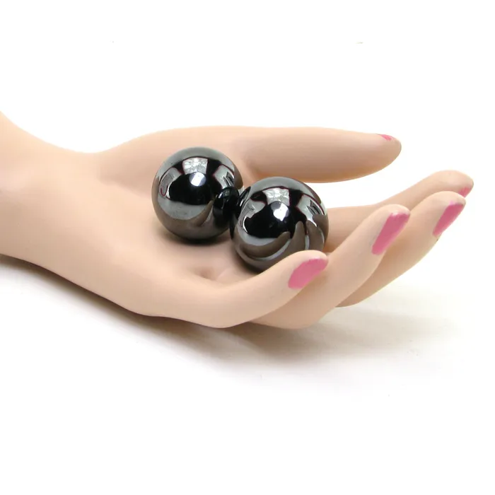 Nasstoys Dildos NenWa Magnetic Hematite Balls in Black