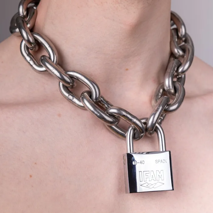 Vibrators REGULATION 8mm Chain Collar Closures
